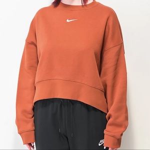 Nike ✨ Cropped Sweatshirt sz. M